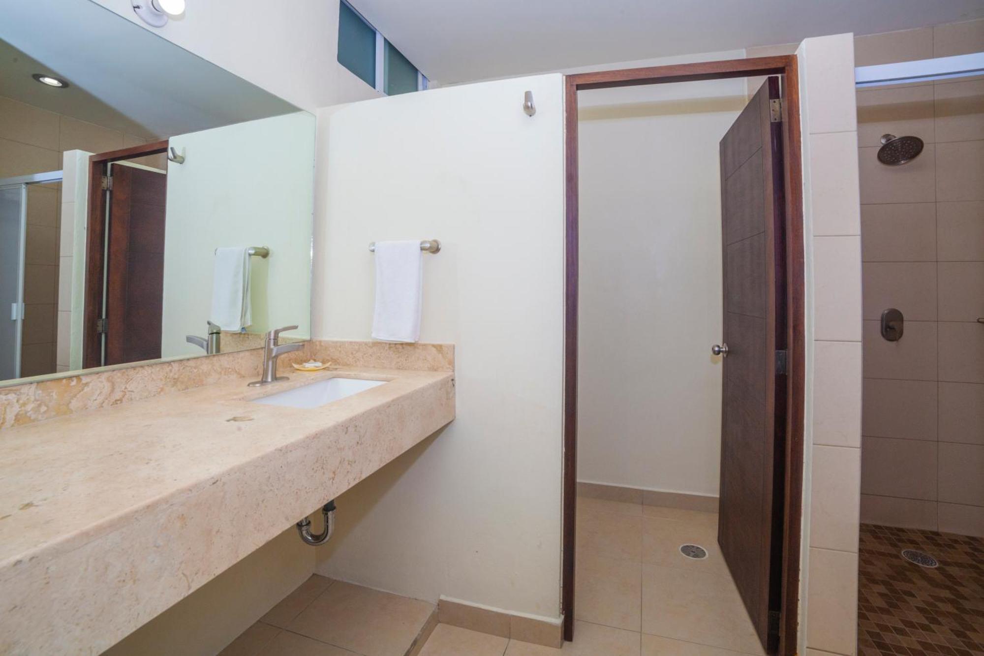 Hotel Nonni Santa Cruz Huatulco Kültér fotó